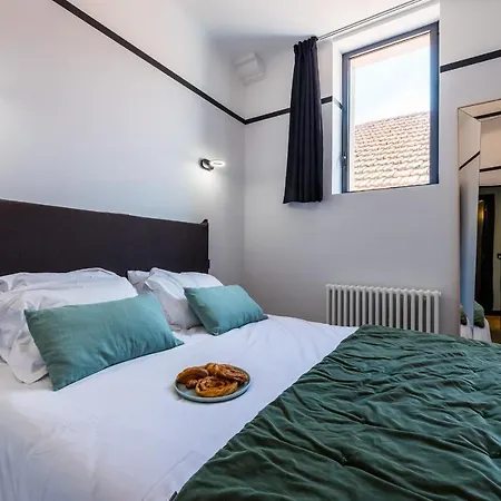 Spotlight Keyweek Stunning & Spacious In Heart Of Town Daire *