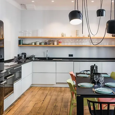 Spotlight Keyweek Stunning & Spacious In Heart Of Town Apartman *